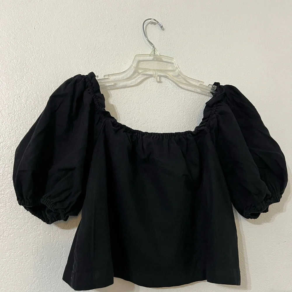 Abercrombie & Fitch Off-Shoulder Black Blouse